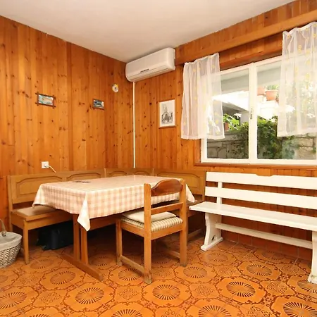 By The Sea Racisce, Korcula - 9169